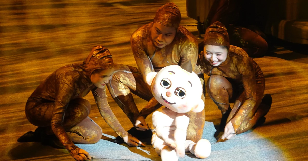 150 nghệ sĩ vẽ giấc mơ trong Mơ show ở rạp xiếc hiện đại nhất Việt Nam
