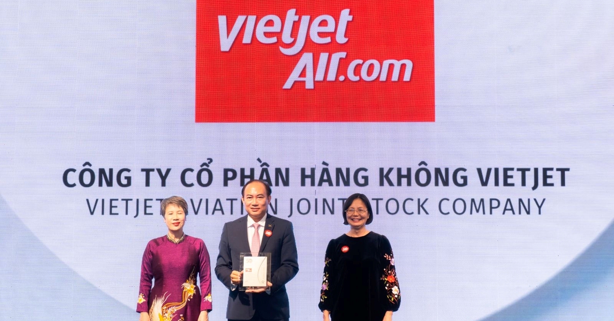 Vietjet vào Top 50 Doanh nghiệp phát triển bền vững
