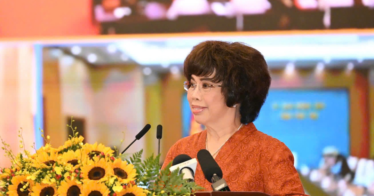 Anh hùng Lao động Thái Hương: Tăng trưởng 2 con số phải được xây dựng từ con người và sức khỏe