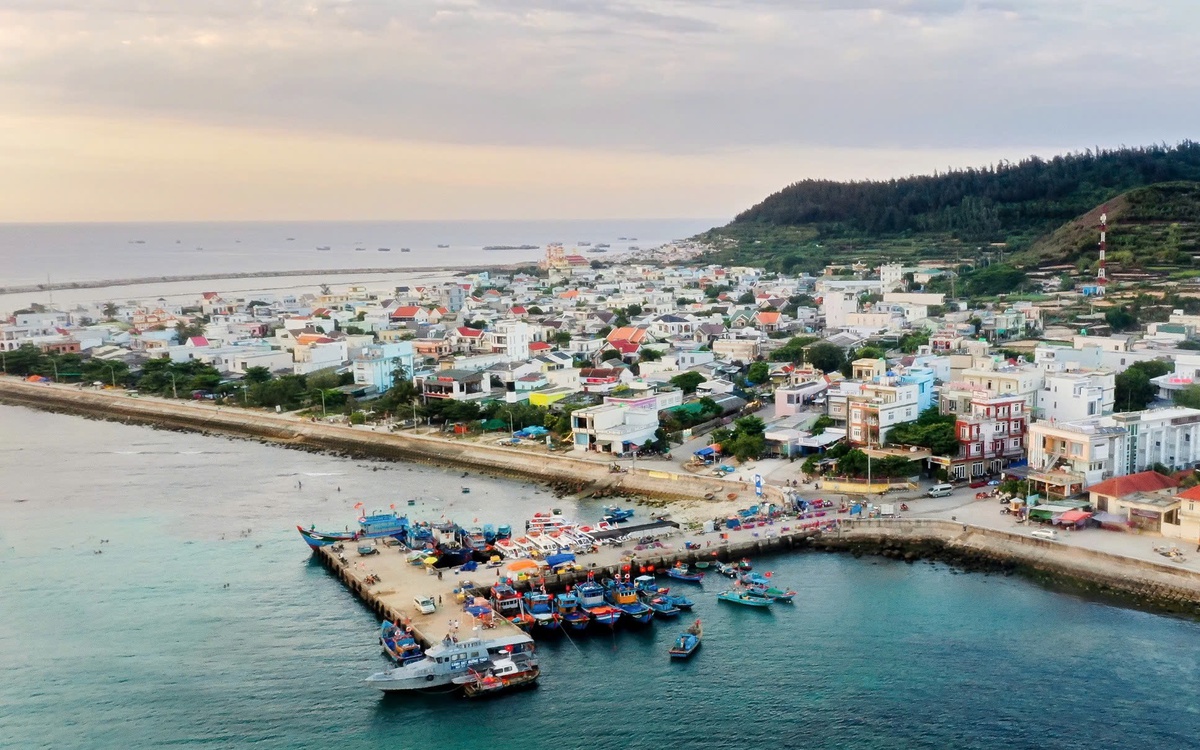 Swiftlet Farming Banned on Ly Son Island