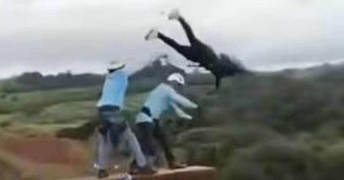 Bị đẩy nhảy bungee khi chưa thắt dây an toàn, cô gái 21 tuổi thiệt mạng