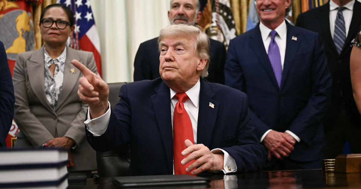 Ông Trump đề cử luật sư riêng làm Công tố viên Khu vực Nam New York