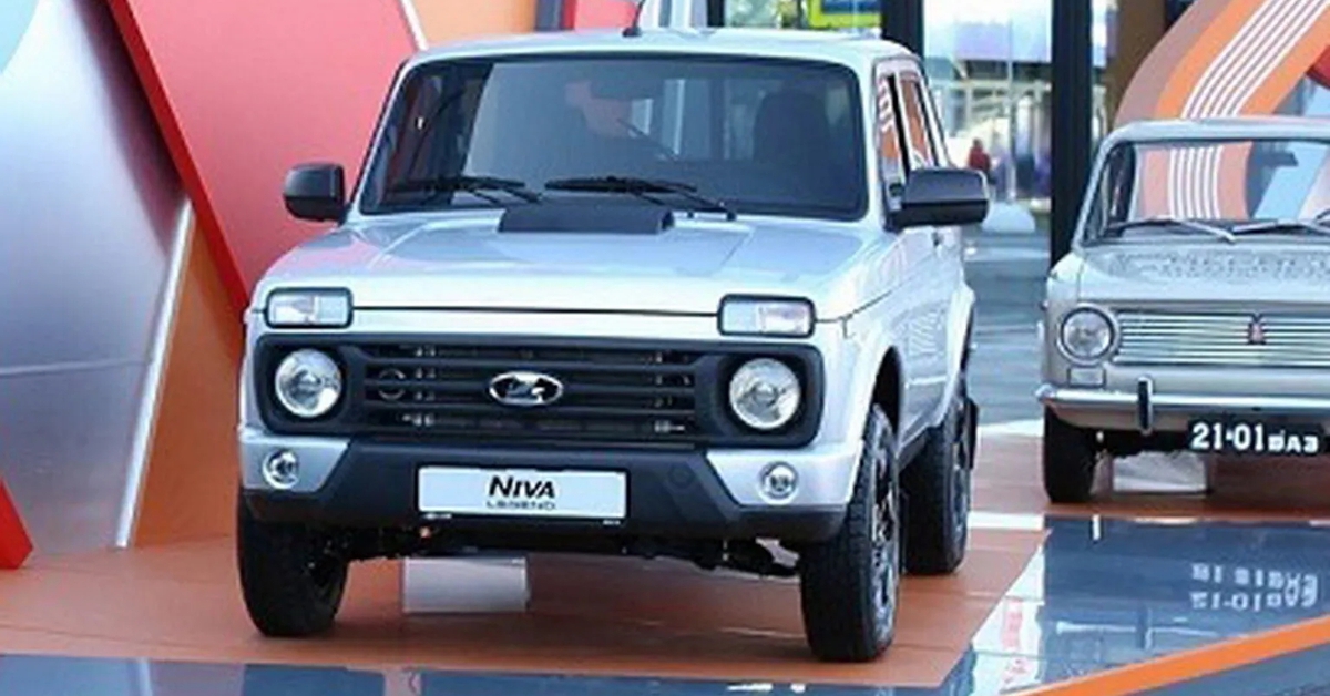 Lada Niva đang rao bán ở Việt Nam có bản mới: Lần đầu tiên có túi khí, vỏ chống gỉ sau gần 50 năm