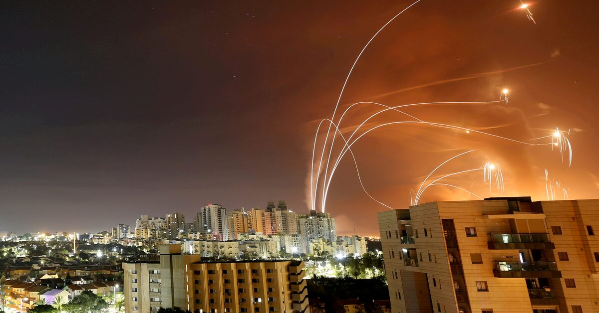 Lý do châu Âu tăng cường mua lá chắn tên lửa của Israel