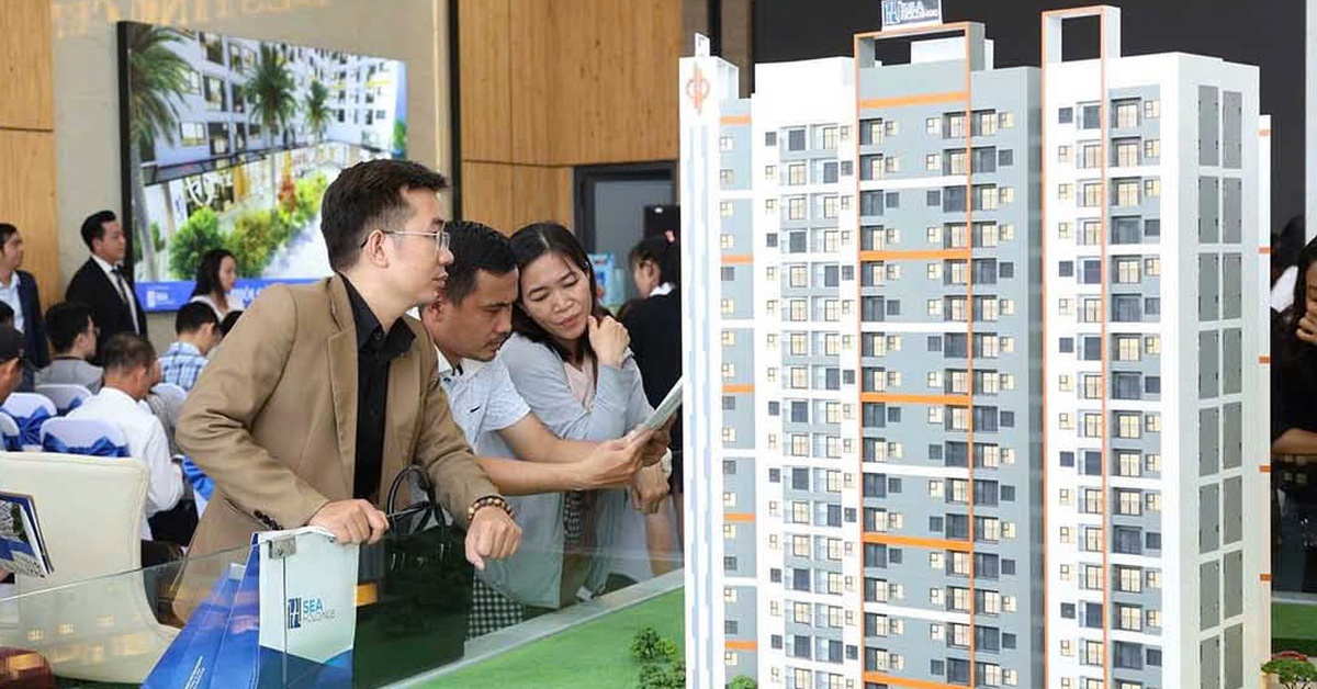 Tiền đổ vào thị trường nhà đất vượt mốc 'triệu tỉ' dù 5 tháng chỉ có 15 sổ hồng cấp lần đầu