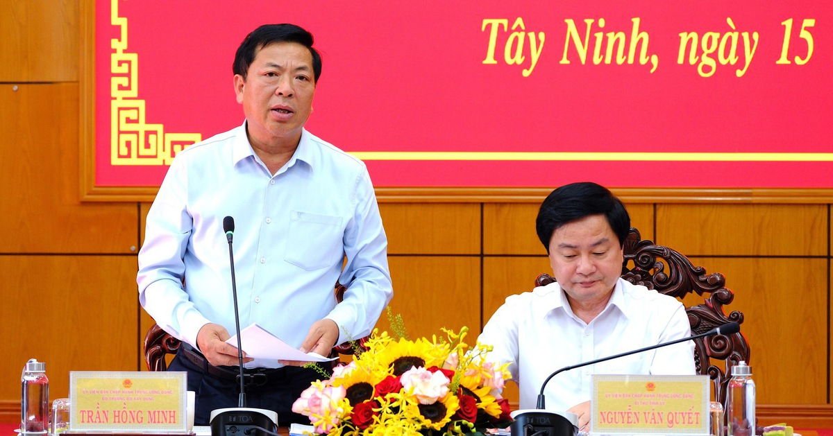 Bộ trưởng xây dựng Trần Hồng Minh: 'Phấn đấu khởi công nâng cấp quốc lộ 62 trong quý IV-2026'