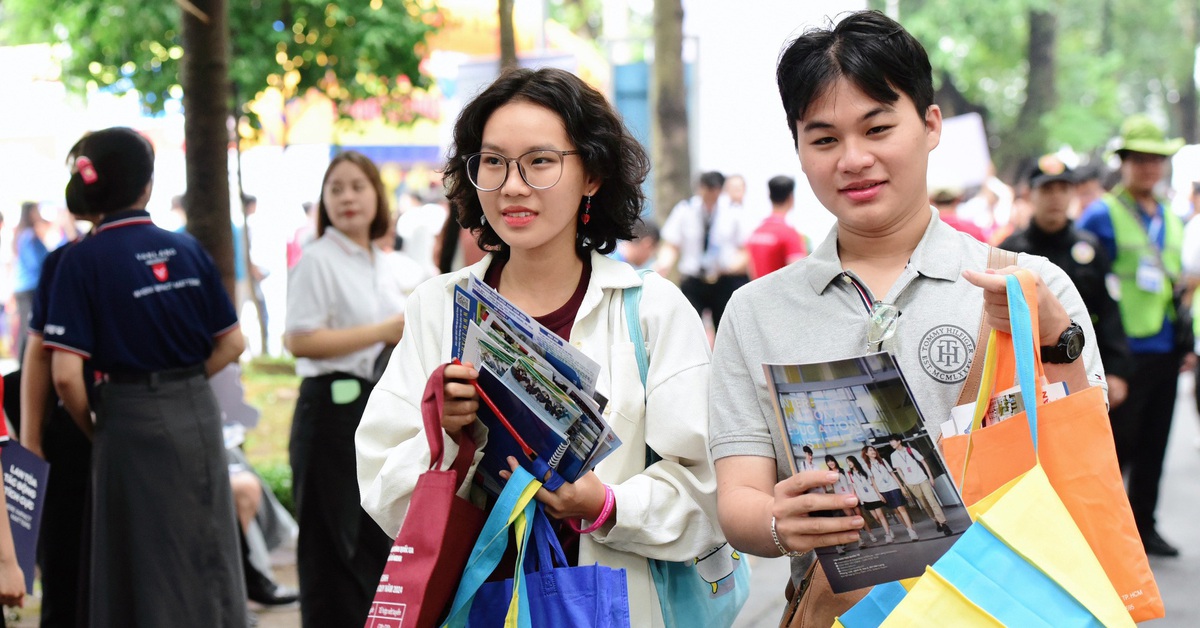 Mời thí sinh, phụ huynh tham dự Ngày hội Lựa chọn nguyện vọng xét tuyển đại học 2026