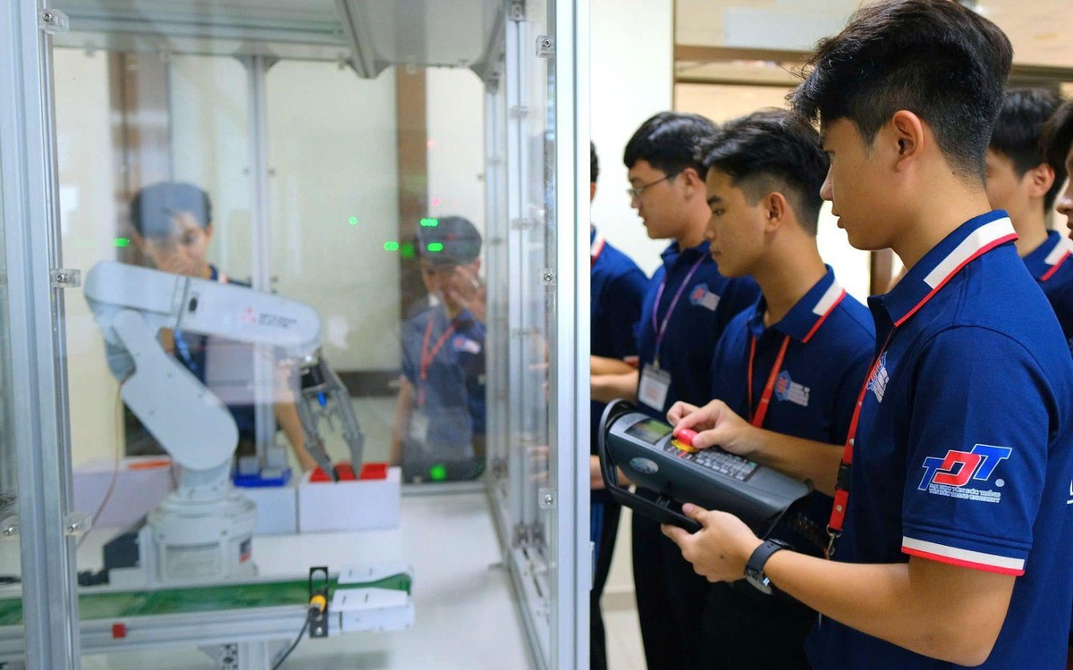 Vietnam university integrates UAV, AI, IoT research into student curriculum