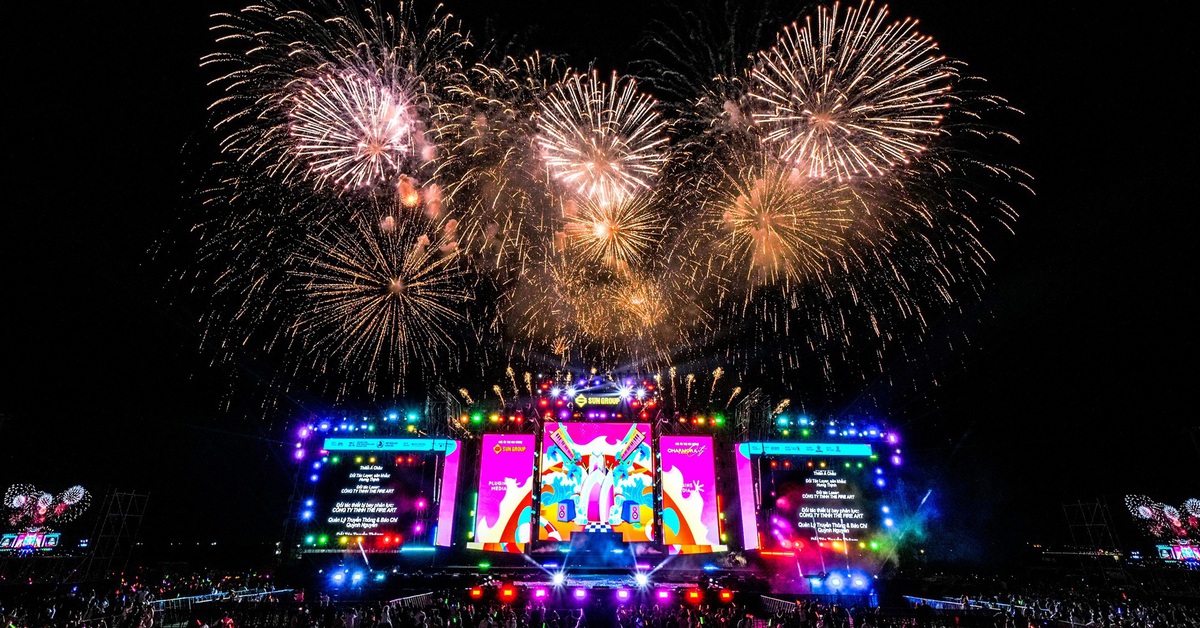 Đại nhạc hội Mega Booming - Charmora City khuấy động phố biển Nha Trang