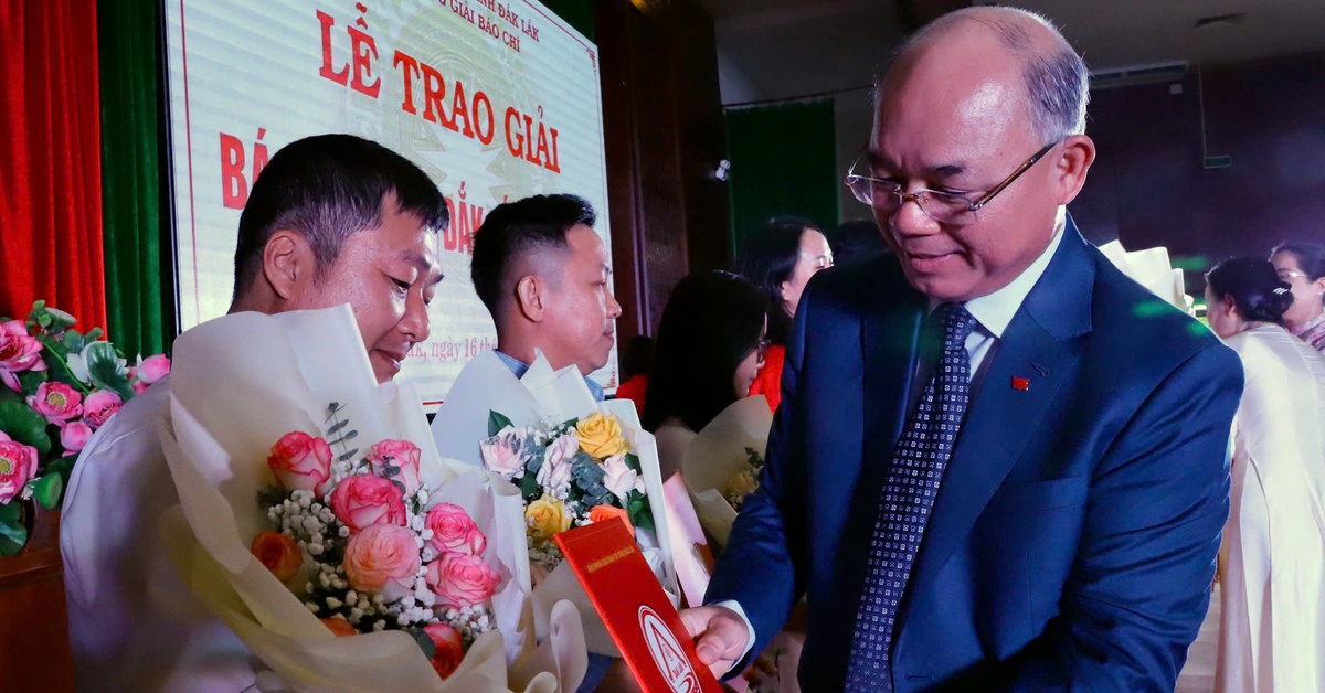 Đắk Lắk trao giải báo chí cho 61 tác phẩm, báo Tuổi Trẻ đạt 3 giải