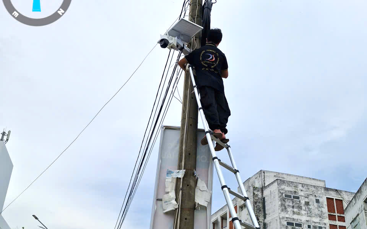 Da Nang ward installs cameras at 29 illegal dumping 'black spots'