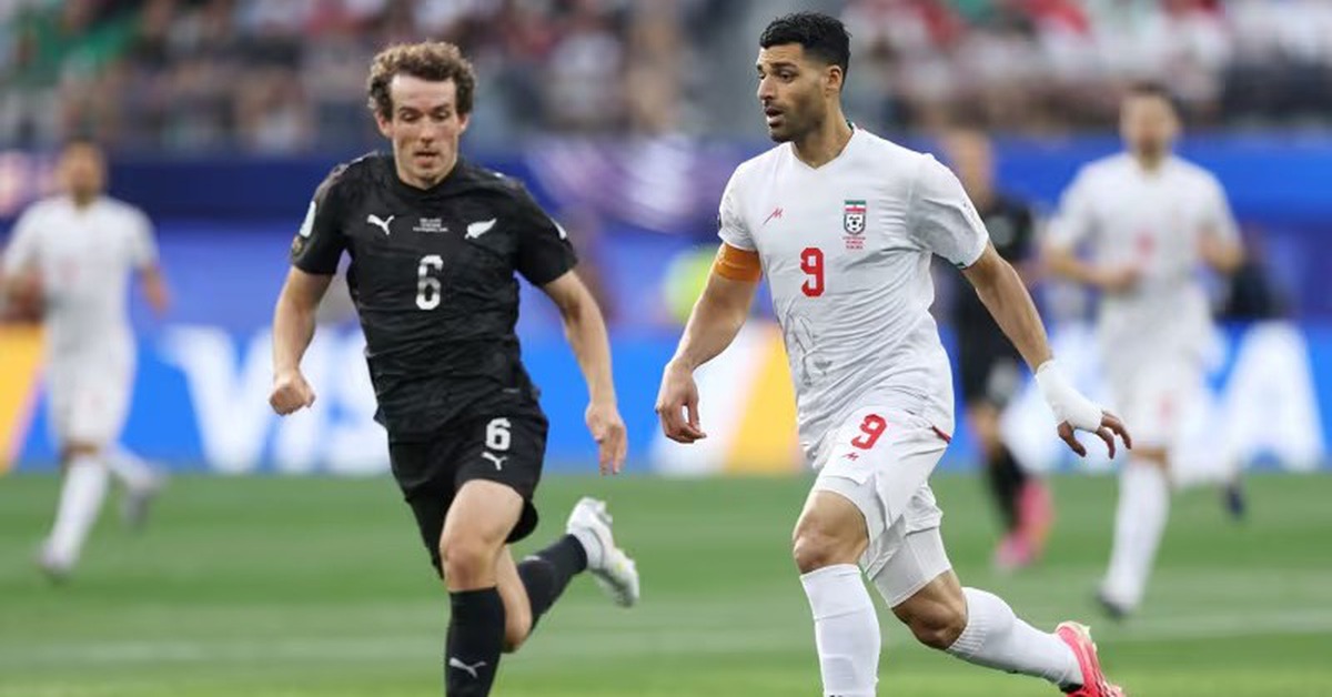Iran - New Zealand (Hiệp 1): 0-0