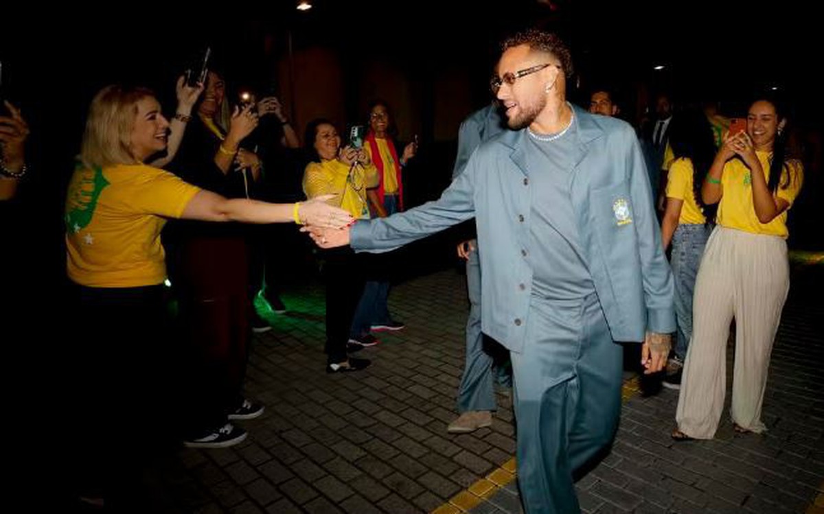 Brazil's World Cup Squad Arrives in US with 10 Tons of Luggage and 'Mobile Ambulance'