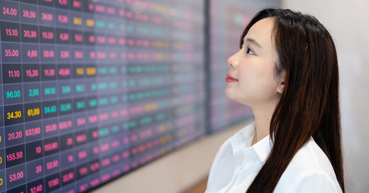 Hơn 68% nhà đầu tư 'đặt cược' chứng khoán tăng trong nửa cuối năm 2026, cơ hội và rủi ro thế nào?