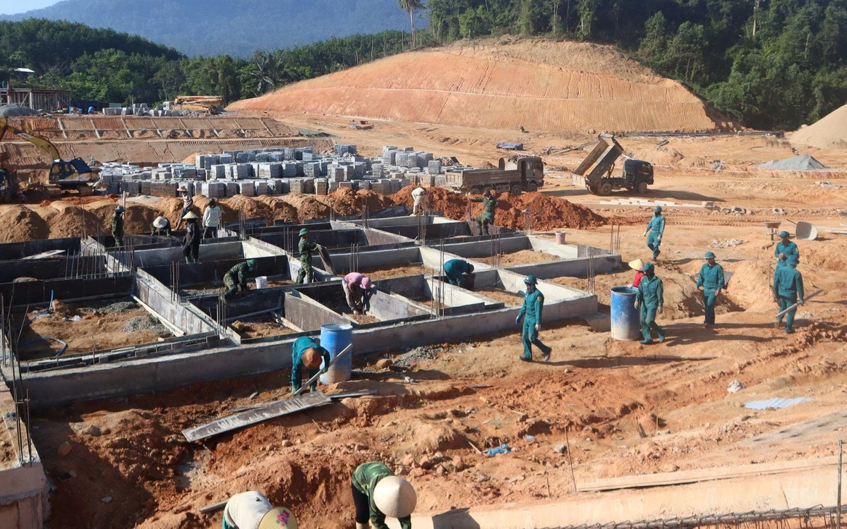 Da Nang Pushes 'Round-the-Clock' Construction for Six Border Boarding Schools