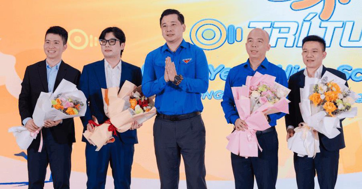 ClassUp phối hợp Tỉnh đoàn Hưng Yên tổ chức cuộc thi ‘Vũ Đài Trí Tuệ’