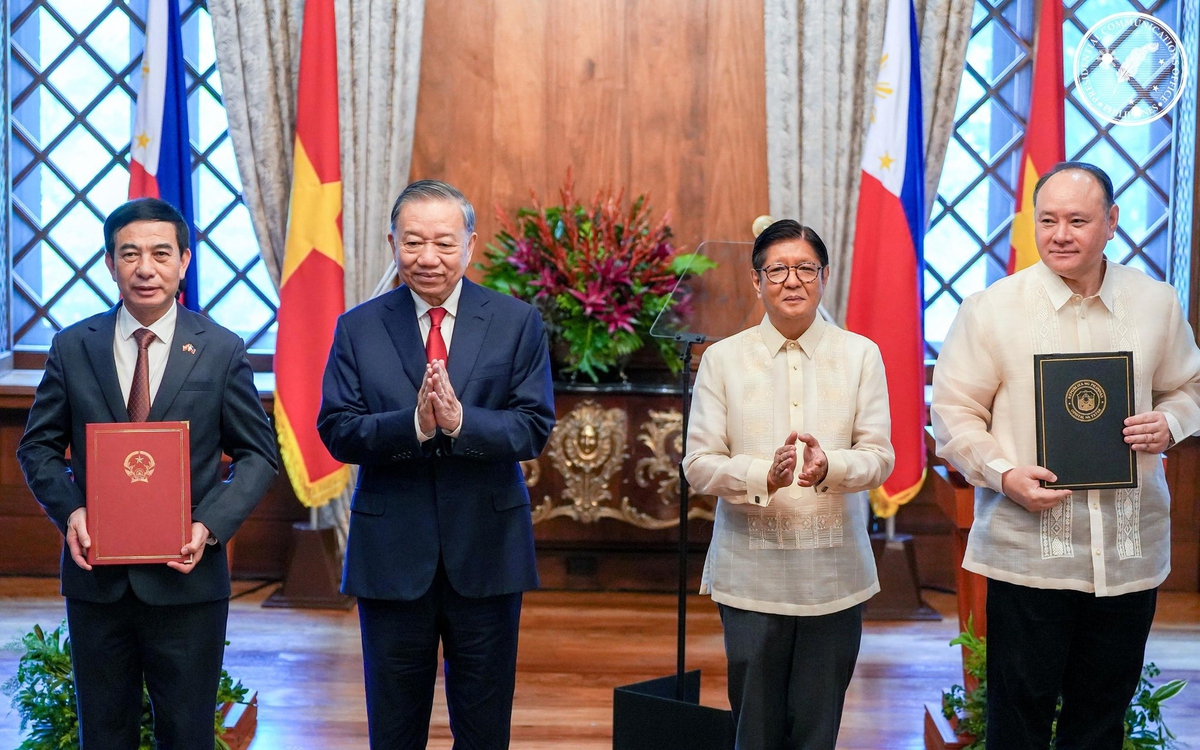 Vietnam elevates ties with founding ASEAN members, enhancing regional role