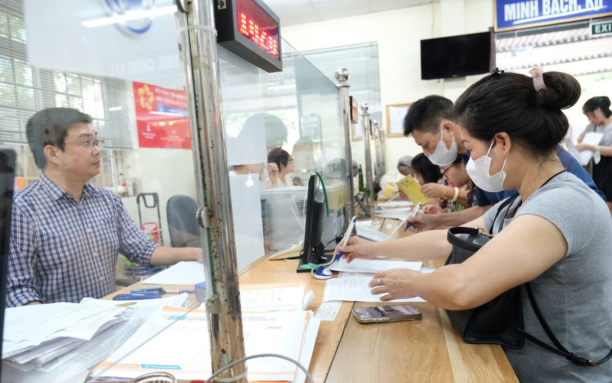 Tin tức sáng 23-6: Đề xuất thay thế cán bộ có mức độ hài lòng thấp tại bộ phận một cửa