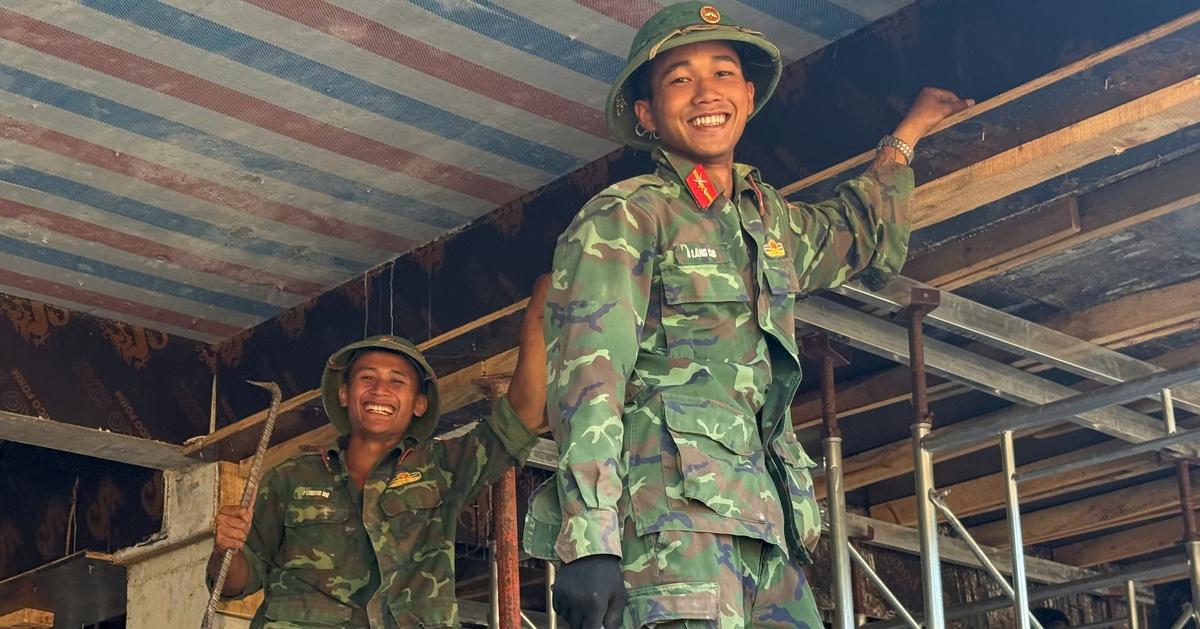 Bộ đội Quân khu 5 chạy đua xuyên ngày đêm xây trường nội trú biên giới Đà Nẵng