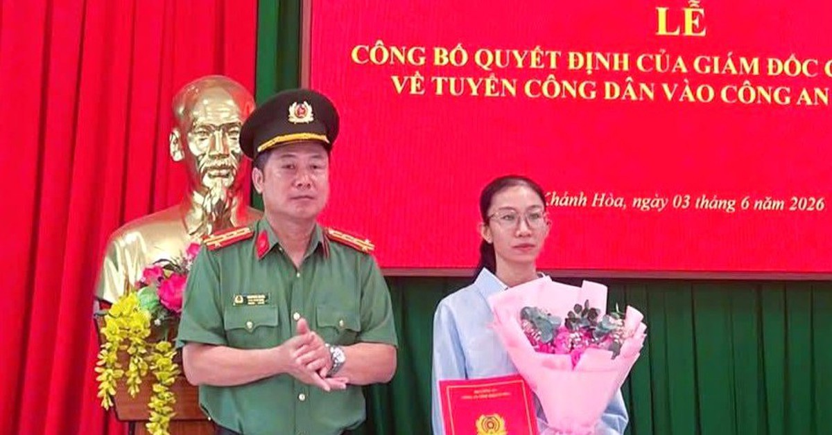 Tuyển dụng vợ của thiếu tá hy sinh trong lúc chống 'cát tặc' ở Khánh Hòa vào làm công an xã