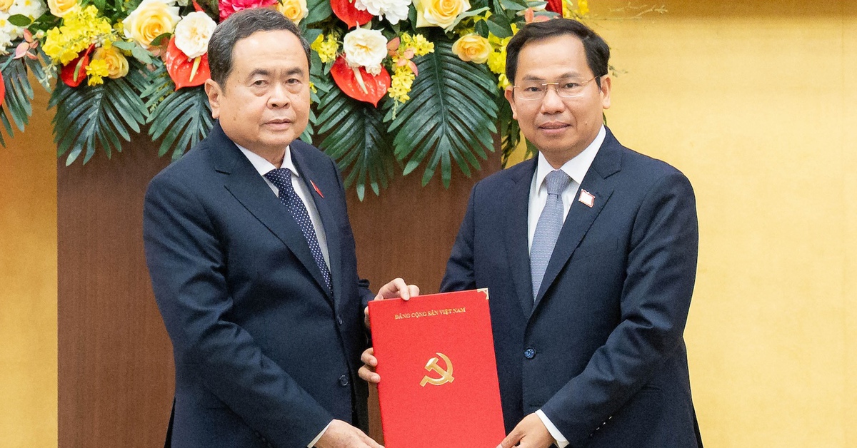 Bộ Chính trị chỉ định ông Lê Quang Mạnh kiêm Phó bí thư Đảng ủy Quốc hội