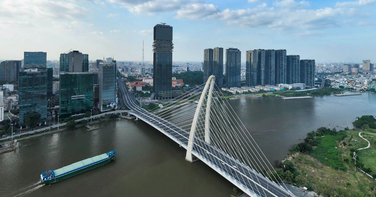 Lợi thế sông biển và phương thức giao thông mới sẽ định hình tương lai TP.HCM