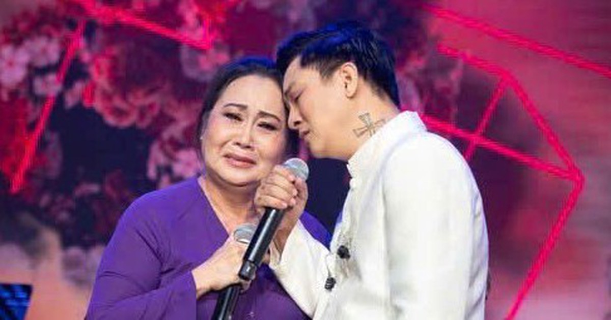 Thanh Hằng nhớ kỷ niệm hát bài Má thương con hoài với Hoài Lâm