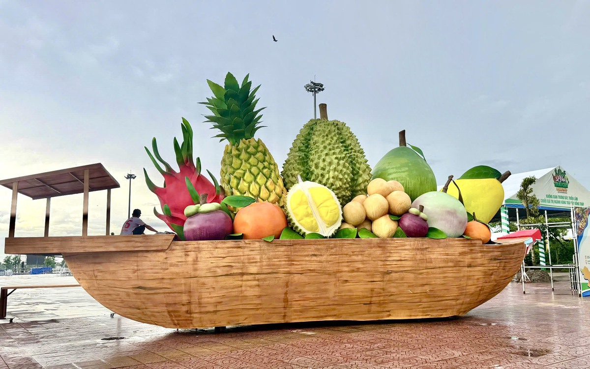 Dong Thap Hosts Provincial Fruit Festival Showcasing Local Produce and Culture