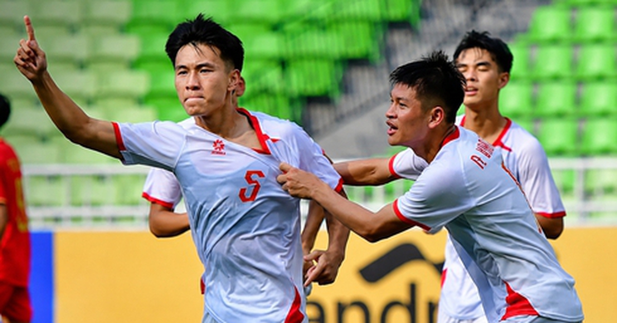 U19 Việt Nam cho U19 Myanmar nếm 'vũ khí' phạt góc