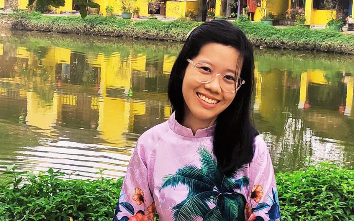 Young Translator's Enduring Dream