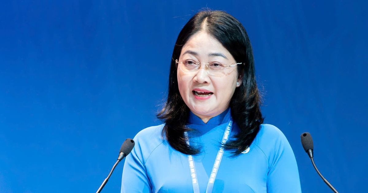 Lấy đoàn viên làm trung tâm, Công đoàn TP.HCM chăm lo từ tiền lương đến nhà ở