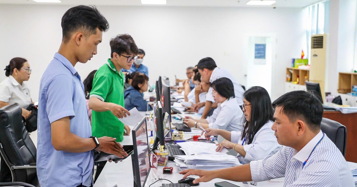 Bộ Nội vụ nêu trường hợp người hoạt động không chuyên trách không được hưởng chế độ nghị định 154
