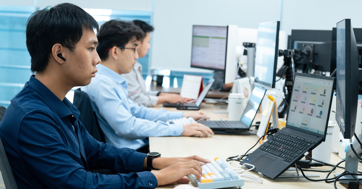 Chứng khoán Việt vượt 13 triệu tài khoản trong tháng VN-Index lập đỉnh