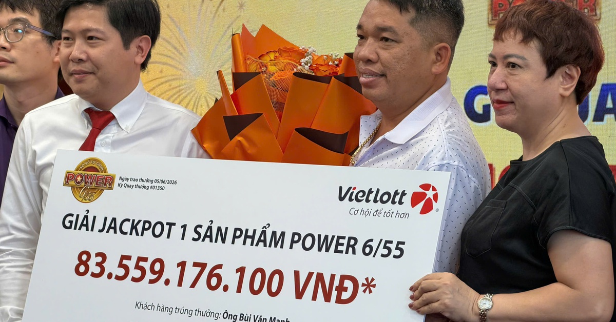 Trúng Vietlott hơn 83,5 tỉ đồng, người đàn ông không đeo mặt nạ