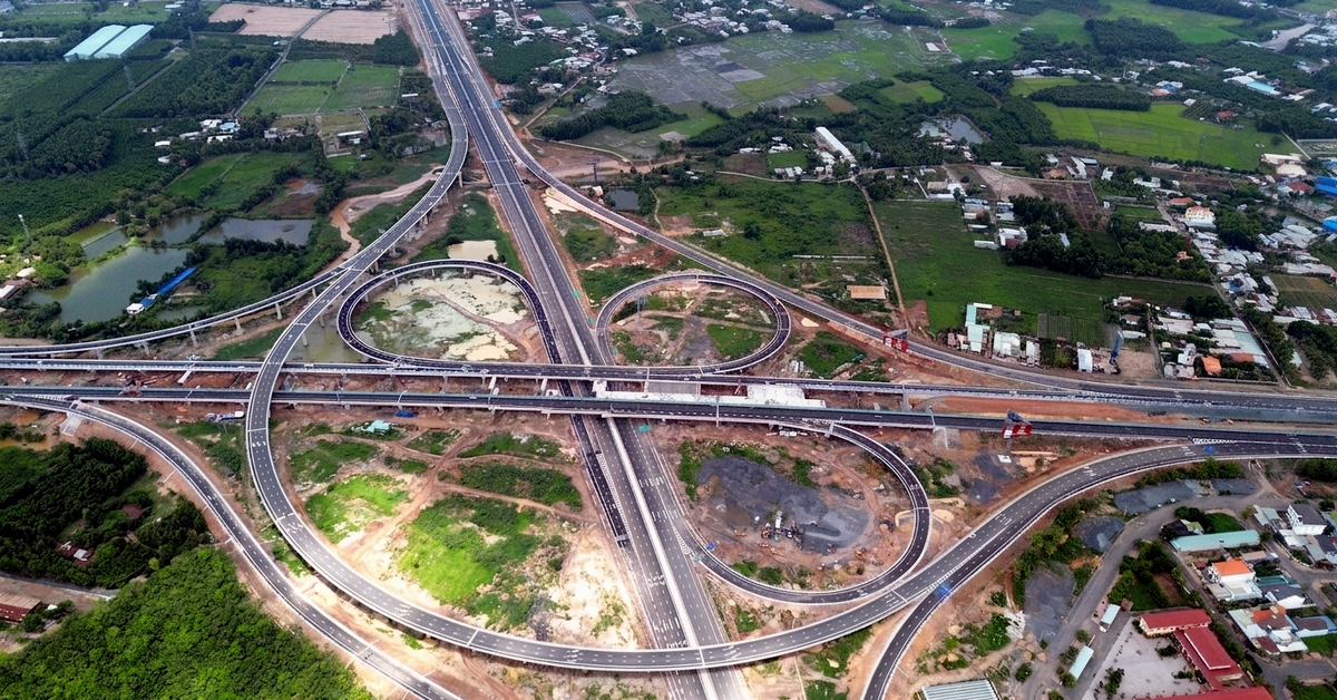 Trưa nay, mở nhiều nút giao Long Thành cho xe vào cao tốc Biên Hòa - Vũng Tàu