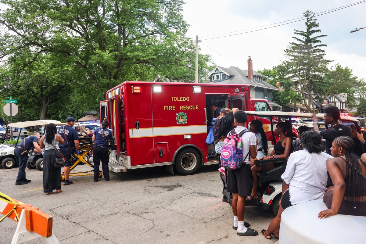 12 injured in shooting near Ohio community festival