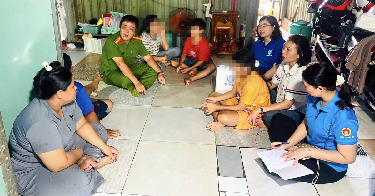 Công an lập hồ sơ xử lý vụ hai người nghi bạo hành, ép trẻ em bán hàng rong ở TP.HCM