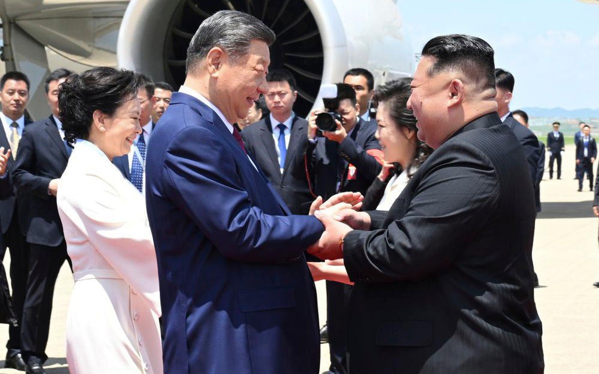 Ông Kim Jong Un nói ông Tập Cận Bình là 'vị khách 