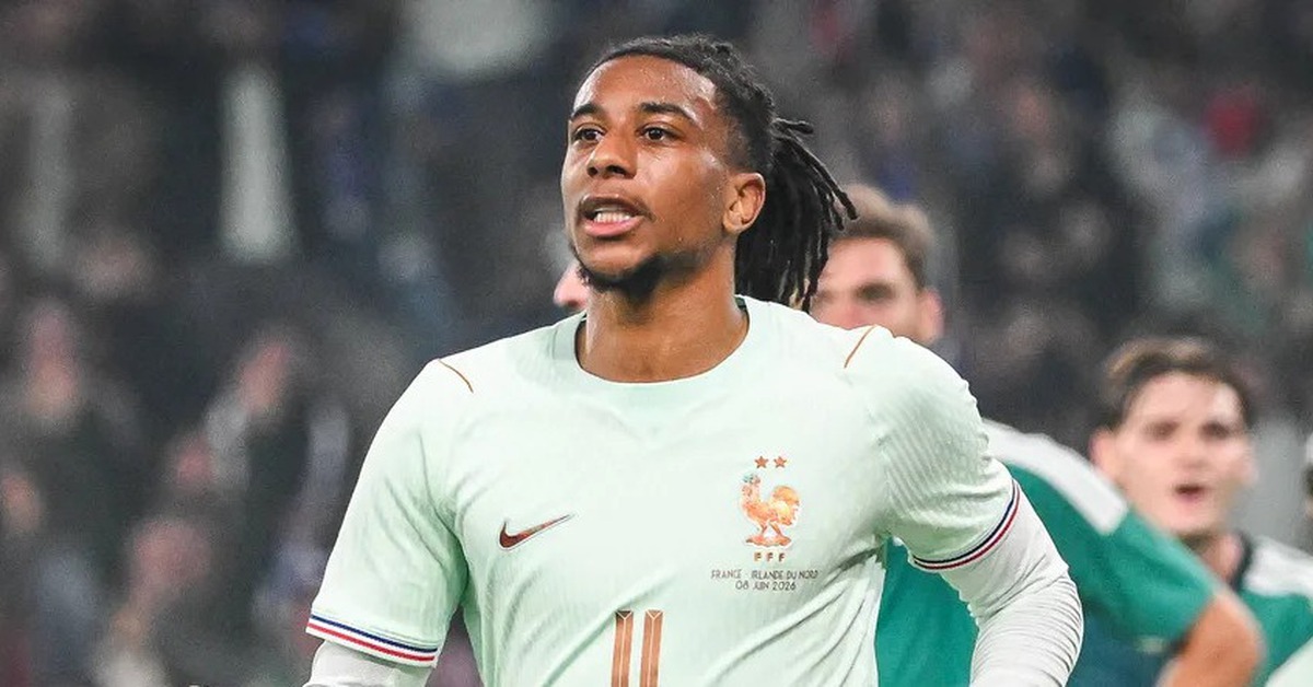 Olise rực sáng, che mờ cả Mbappe lẫn Dembele