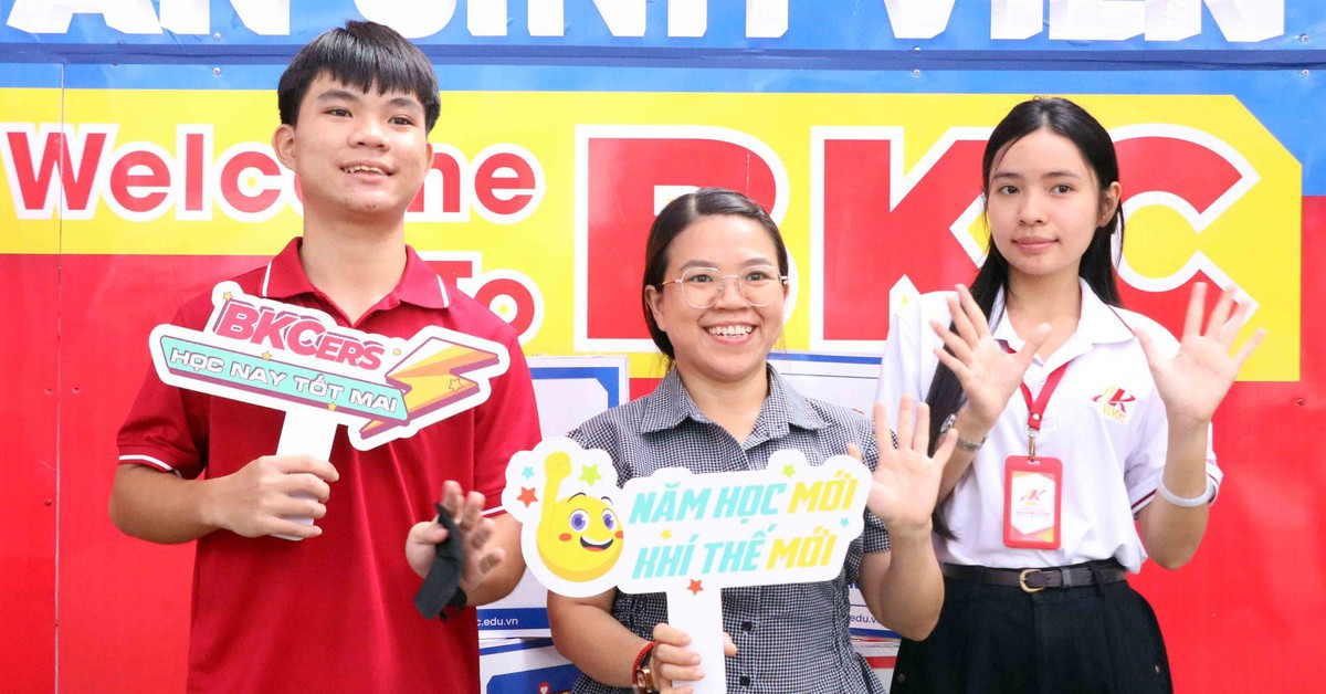 Chưa có điểm thi lớp 10, một trường cao đẳng đã tổ chức nhập học cho học sinh tốt nghiệp THCS
