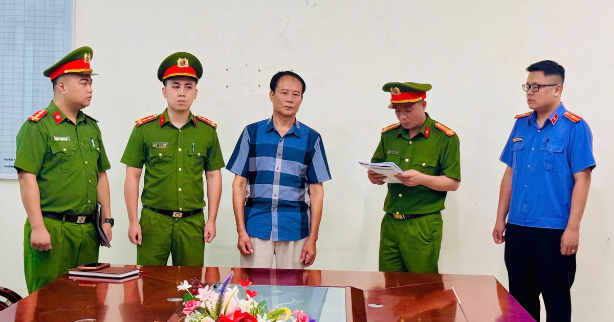 Bắt tạm giam 3 cựu cán bộ thuế tỉnh Lào Cai