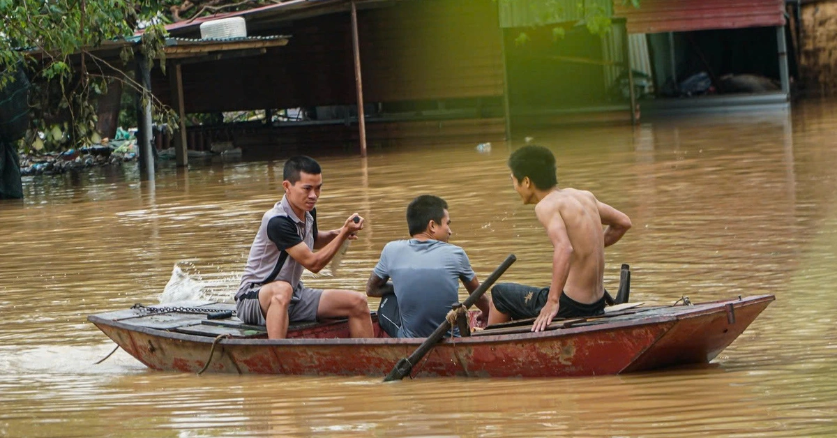 Hà Nội yêu cầu các xã, phường ven sông ứng phó với nguy cơ lũ lên cao