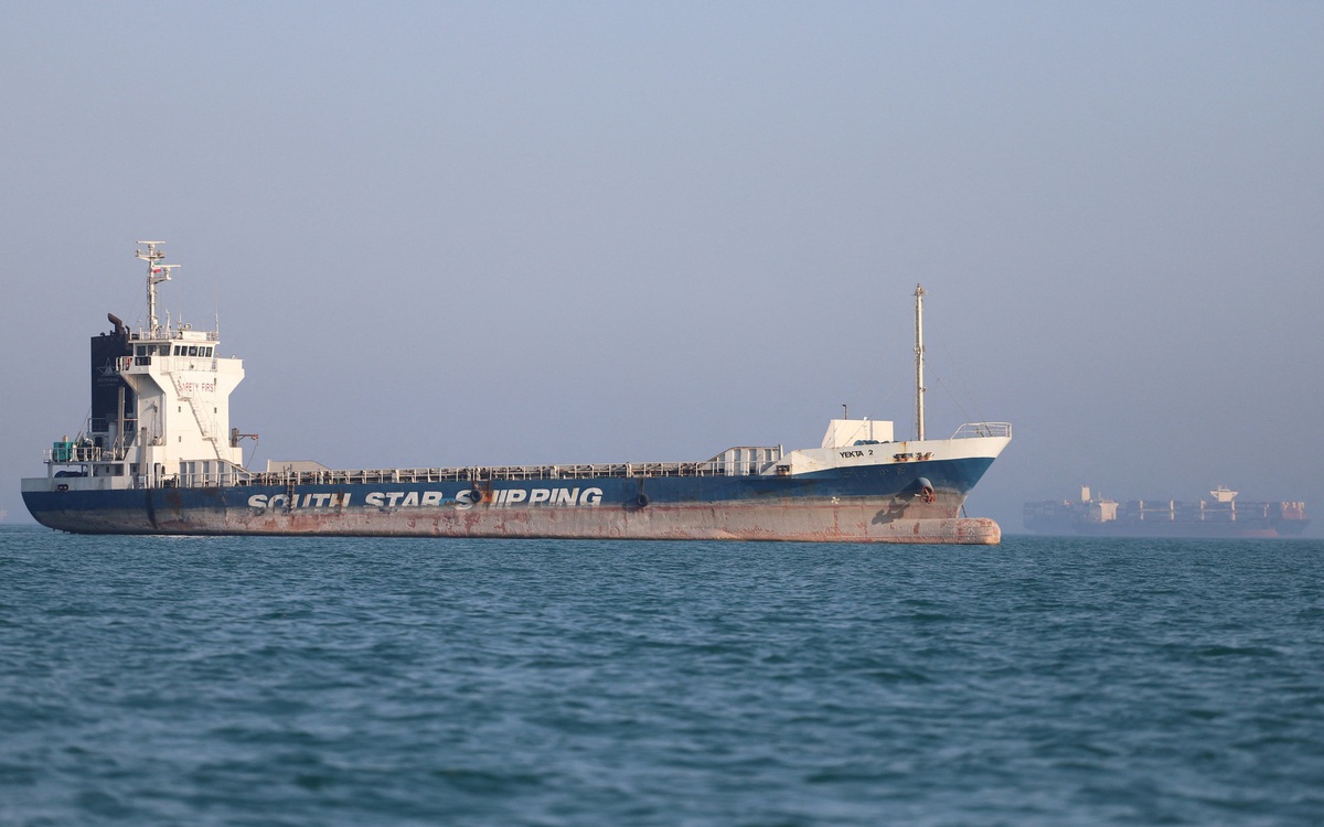 Vì sao các cuộc đàm phán về eo biển Hormuz cần sự tham gia của Oman?