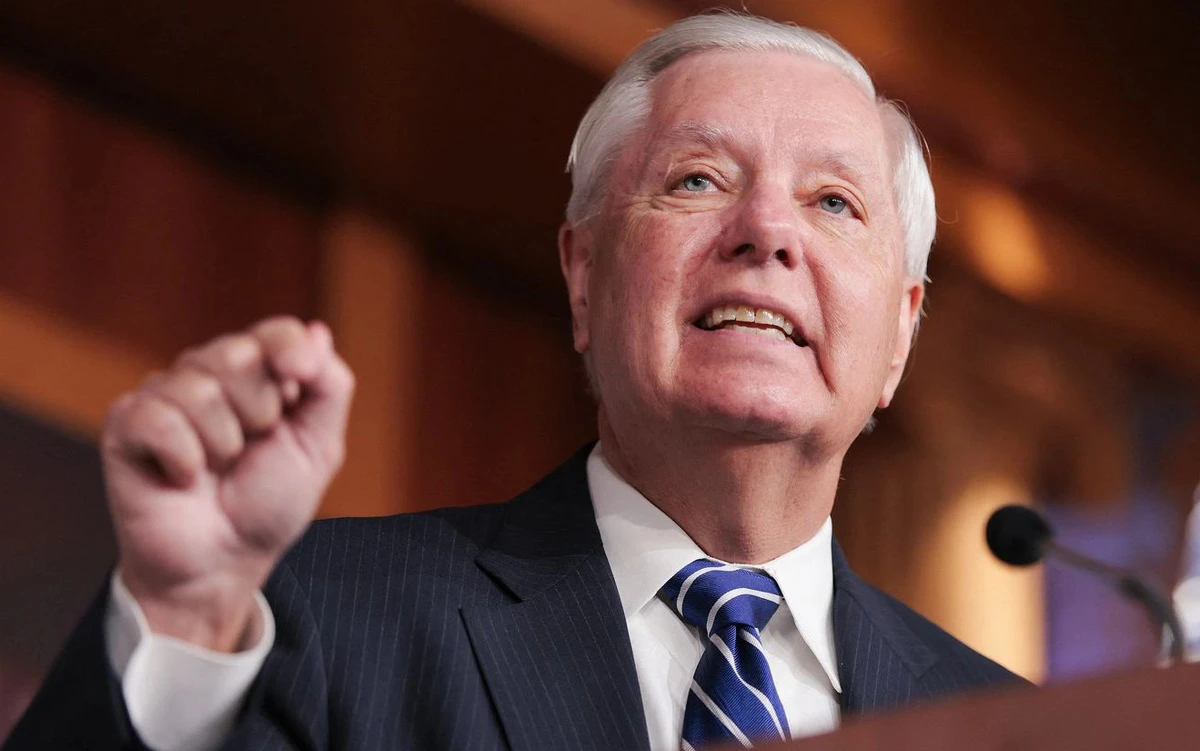 Thượng nghị sĩ Mỹ Lindsey Graham, đồng minh chủ chốt của ông Trump, bất ngờ qua đời ở tuổi 71