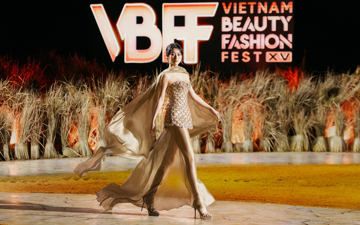 Vietnam Beauty Fashion Fest mang cả mùa gặt lên sàn diễn