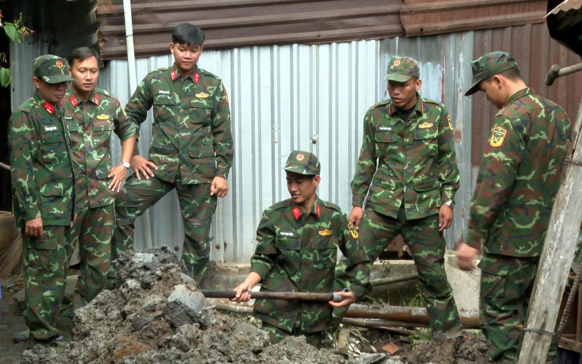 Cần Thơ tìm kiếm tại vị trí nghi ngờ hố chôn tập thể 12 liệt sĩ