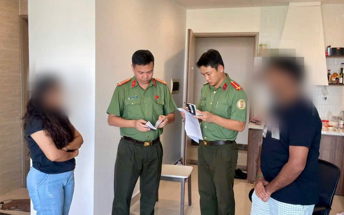 Công an sẽ kiểm tra định kỳ hoặc đột xuất về cư trú tại những địa điểm nào?