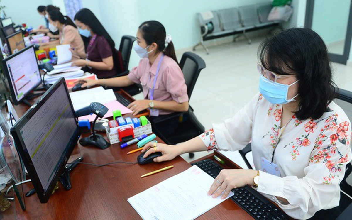 Các trường hợp viên chức bị kỷ luật cho thôi việc, cách chức