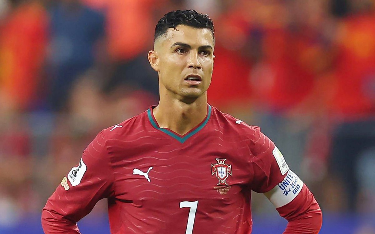 Ronaldo bị chấm điểm tệ nhất trong ngày Bồ Đào Nha dừng bước World Cup 2026