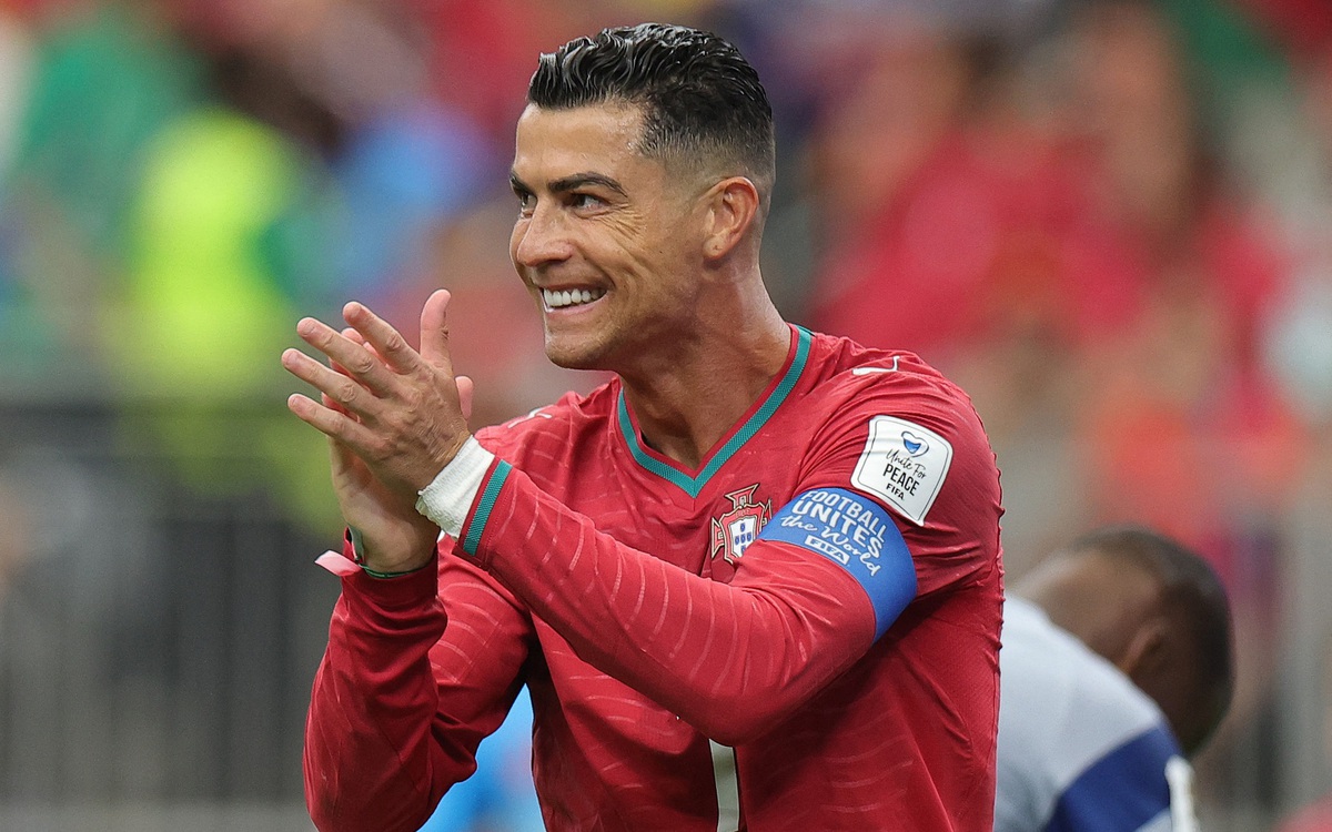 Trực tiếp Bồ Đào Nha - Tây Ban Nha (2h): Ronaldo đá chính